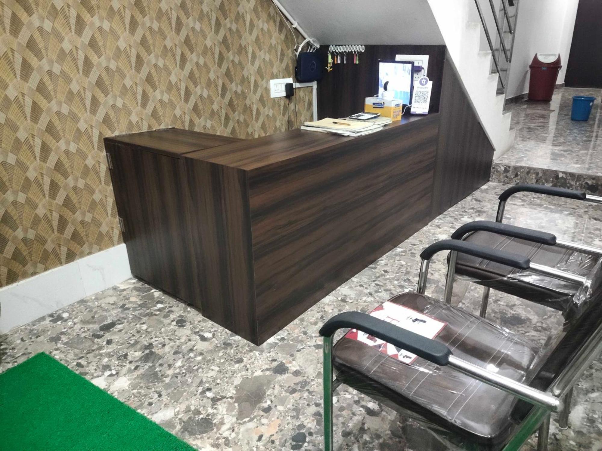 Hotel O Home Aditya Inn Suits Homestay Ayodhya Exterior photo